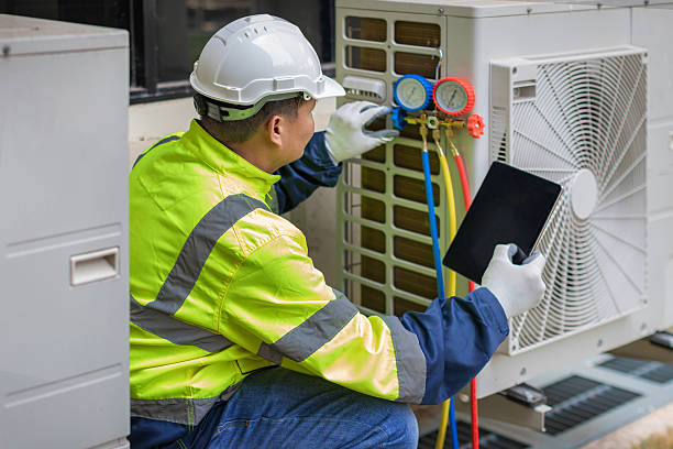 Professional Hvac technician working in Borden, IN